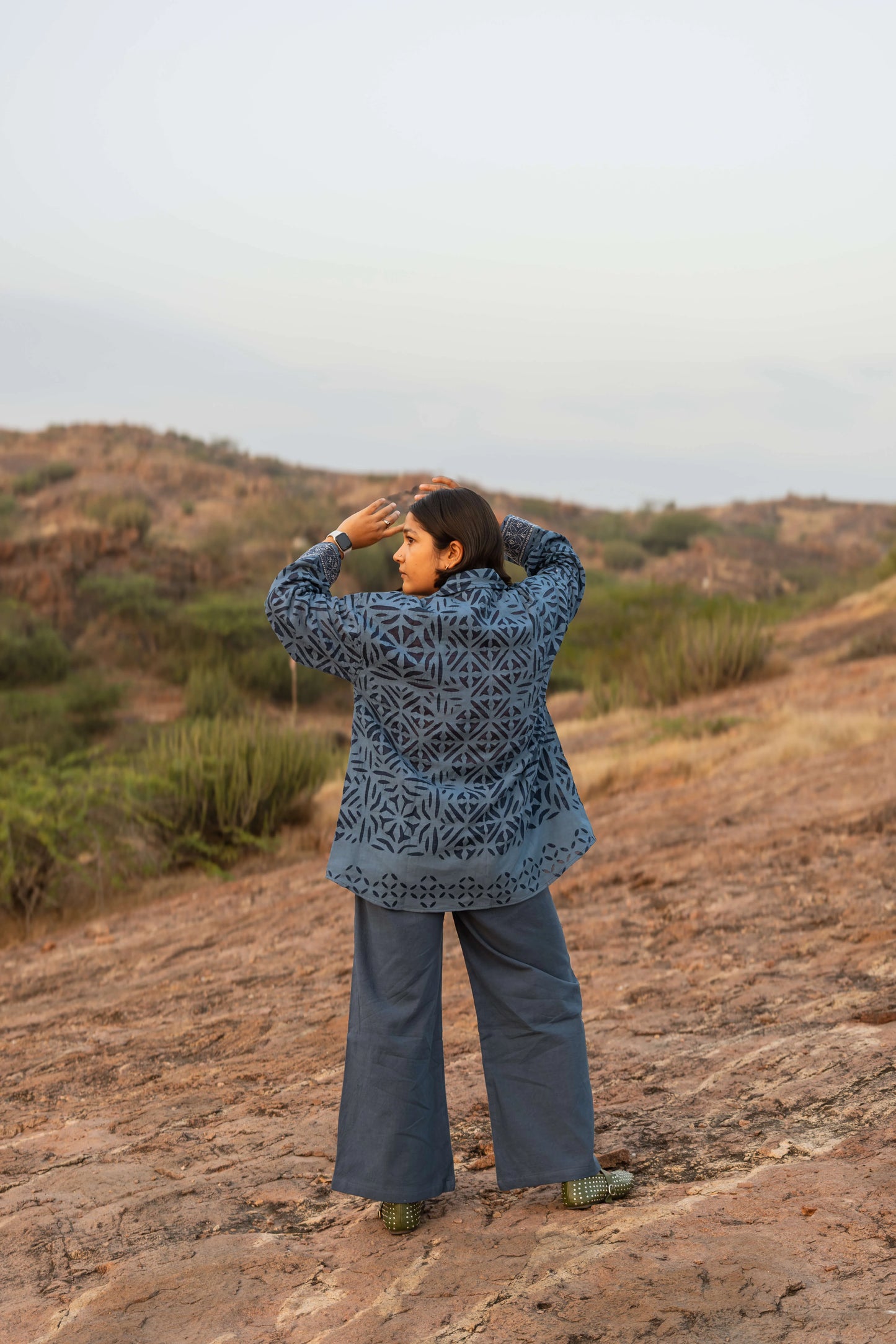 Amhara Applique Cosy Overlay - Ash Blue