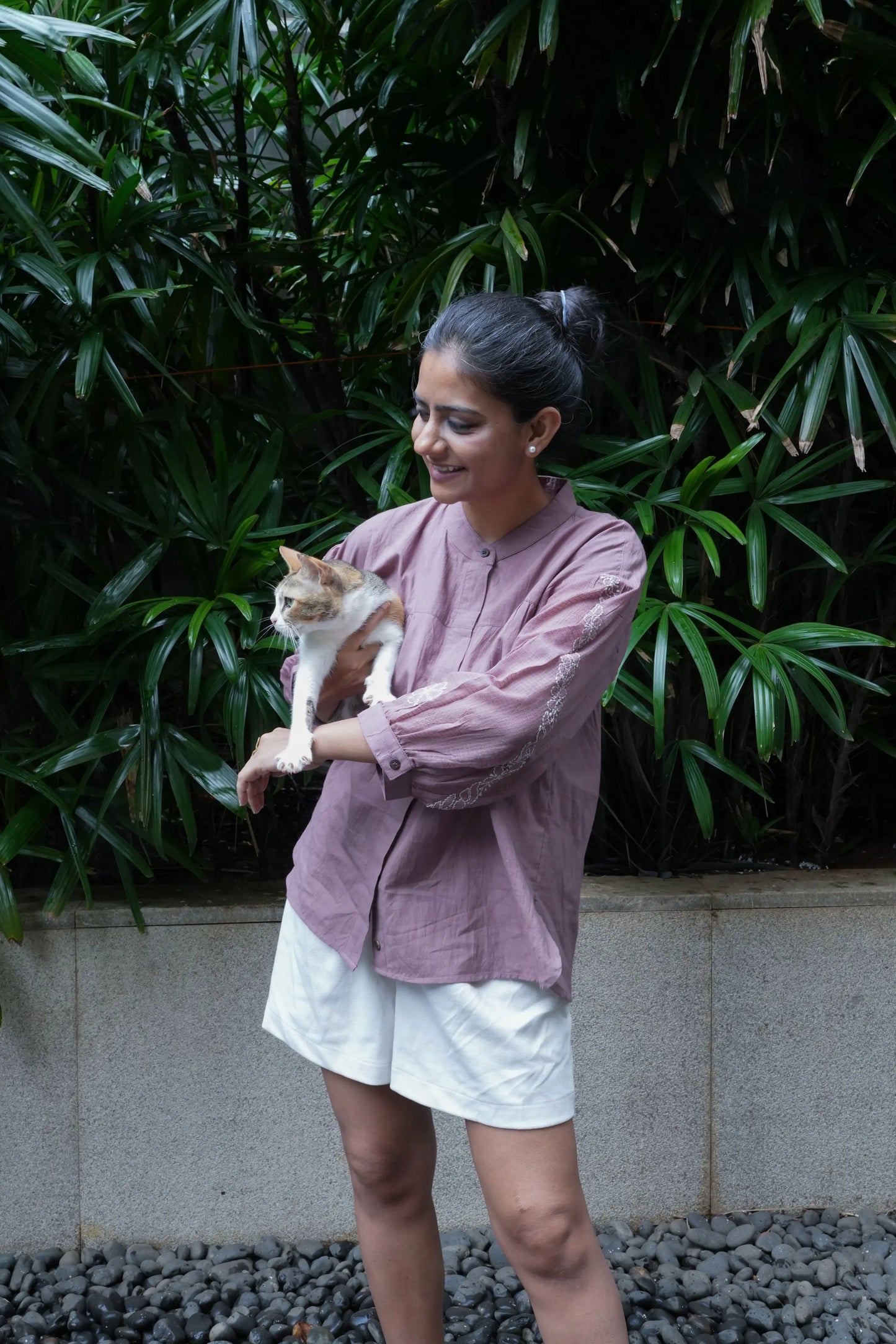 Balloon Sleeve Chikankari Shirt - Terrarosa