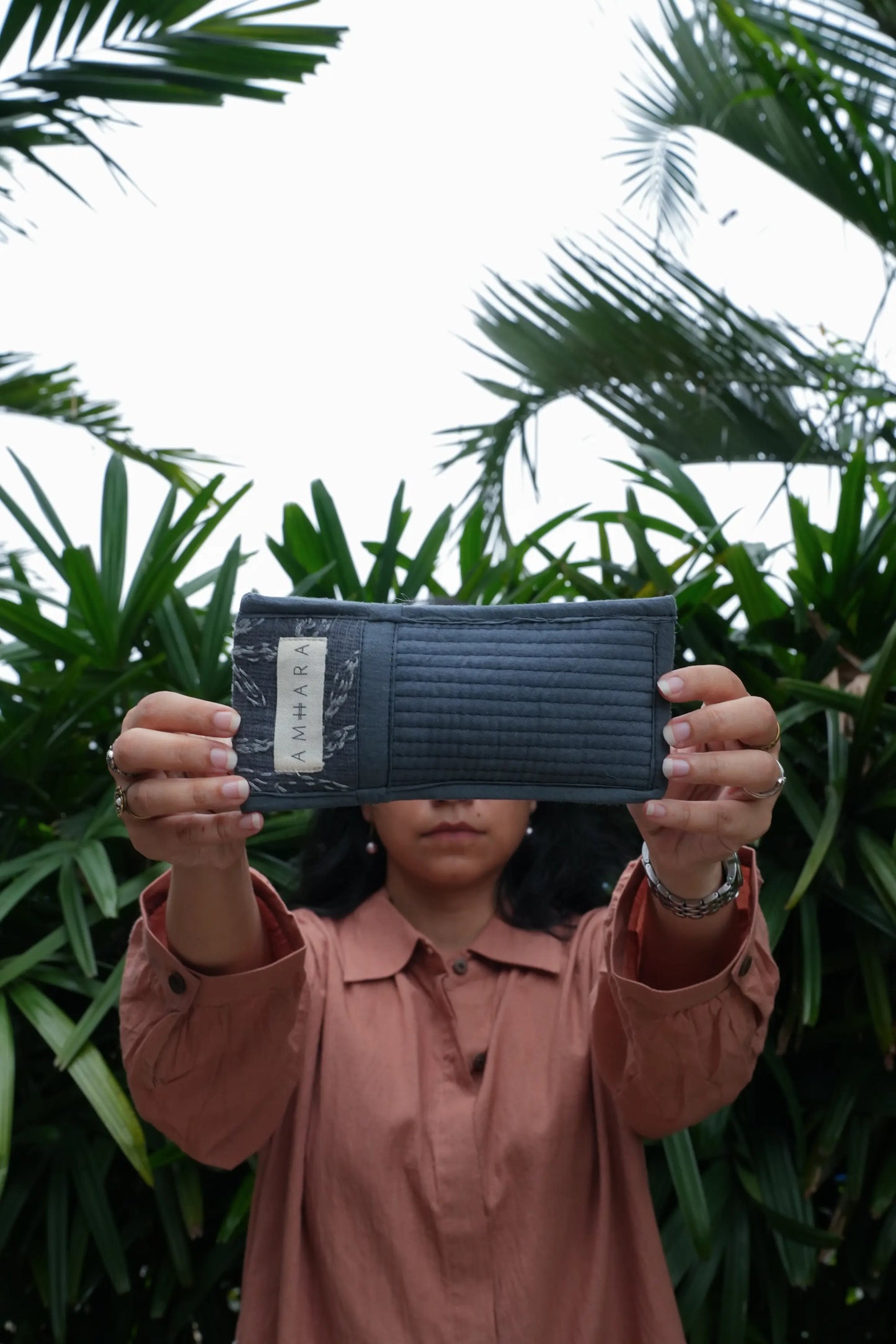 Amhara Chikankari Spectacle Case