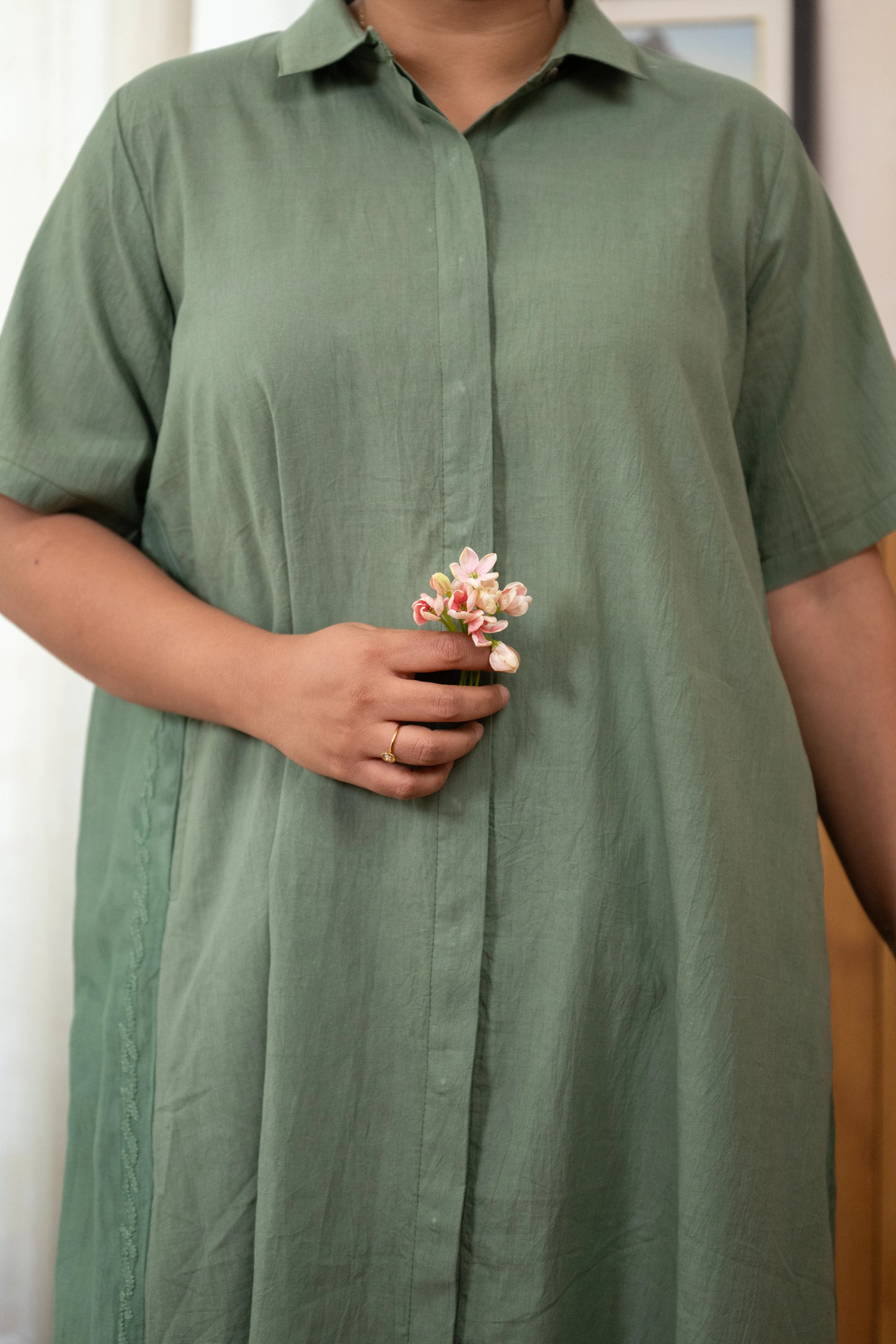 Back Gathers Chikankari Co-ord Set 2.0 - Olive Moss